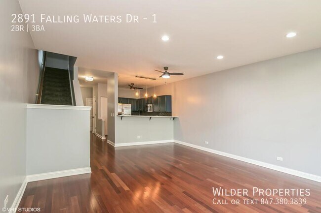 Foto del edificio - 2891 Falling Waters Dr