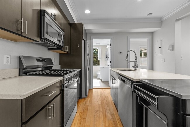 Foto del edificio - 178 Chestnut Ave