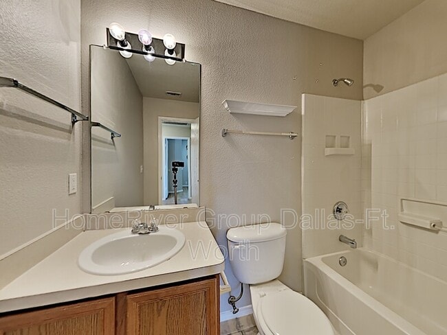 Building Photo - 4504 Napa Valley Dr