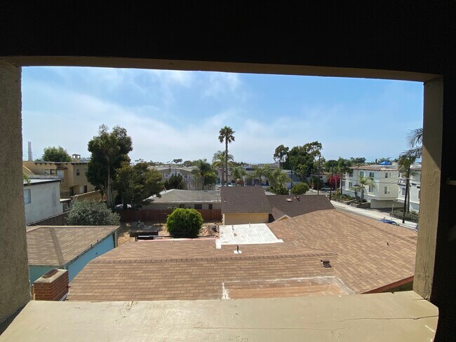 Foto del edificio - 636 1st Pl