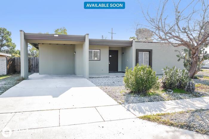 Primary Photo - 2751 S Sarnoff Dr, Tucson, AZ 85730