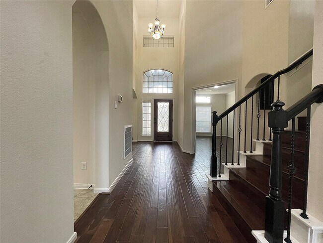 Foto del edificio - 5366 Blue Mountain Ln