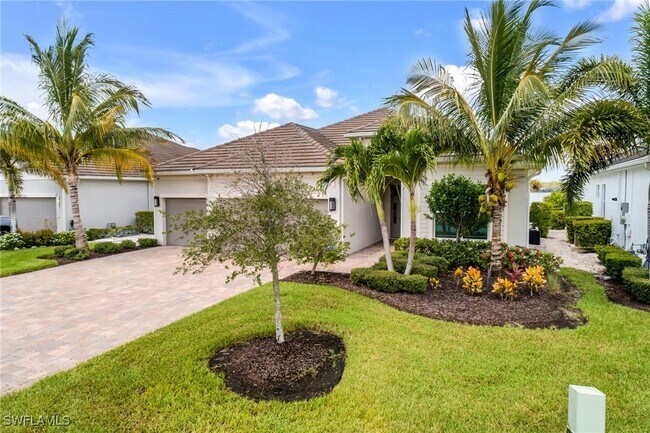 Foto del edificio - 13504 Blue Bay Cir