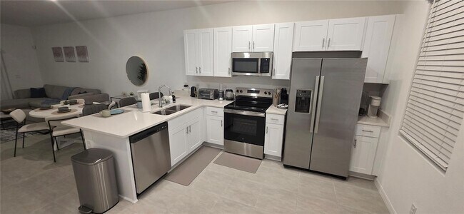 Foto del edificio - 16527 San Nicola Pl