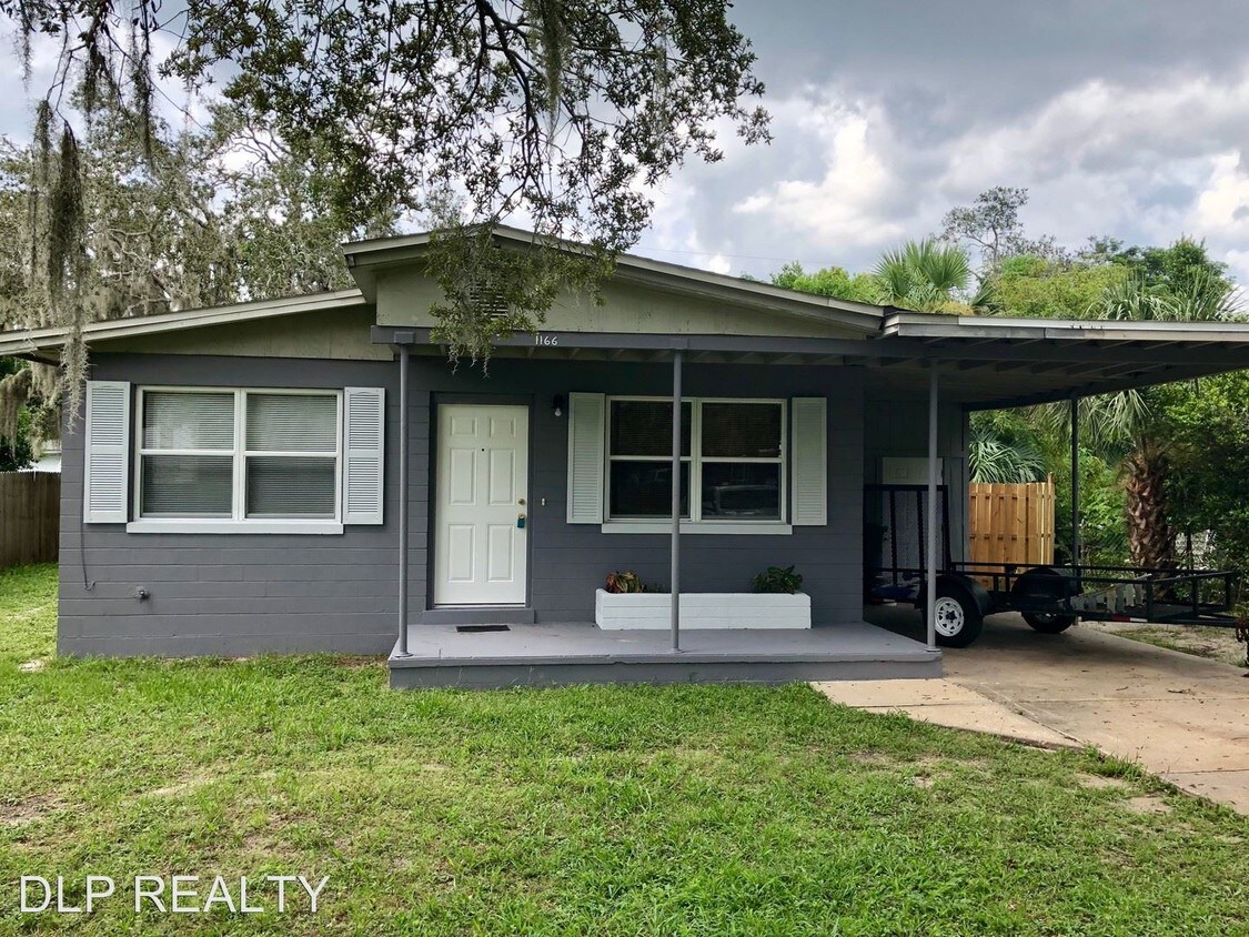 Foto principal - 3 br, 1 bath House - 1166 Bryn Mawr Drive