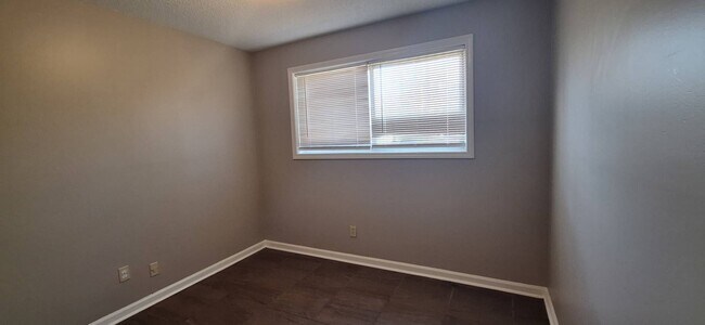 Building Photo - Nice Newly Renovated Home in Whitehaven - ...