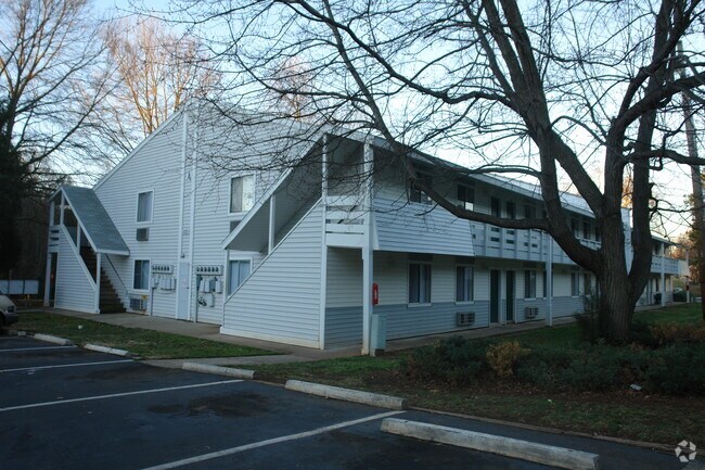 Foto del edificio - Oakhill Apartments