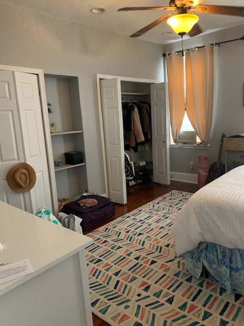 Bedroom Main closet - 2118 Fitzwater St