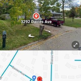 Primary Photo - 3292 Davies Ave