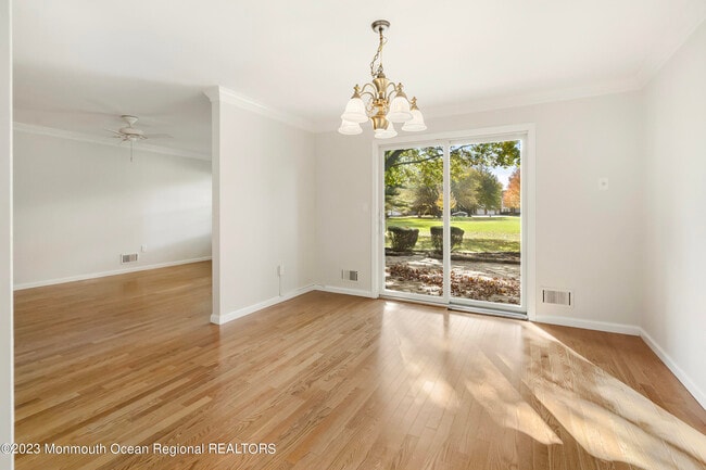 Foto del edificio - 31 Willow Ln