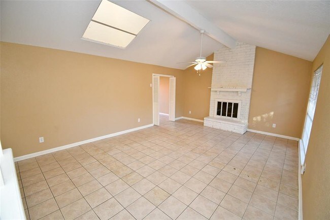 Building Photo - 1403 Whispering Pine Dr