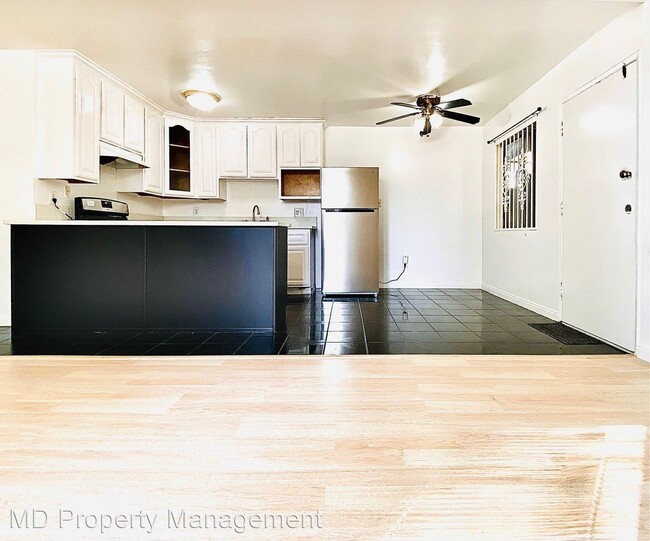 Building Photo - 2 br, 1 bath House - 3265 Santa Fe Ave. #61