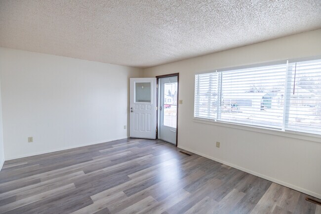 Foto del edificio - 1205 Crook Ave
