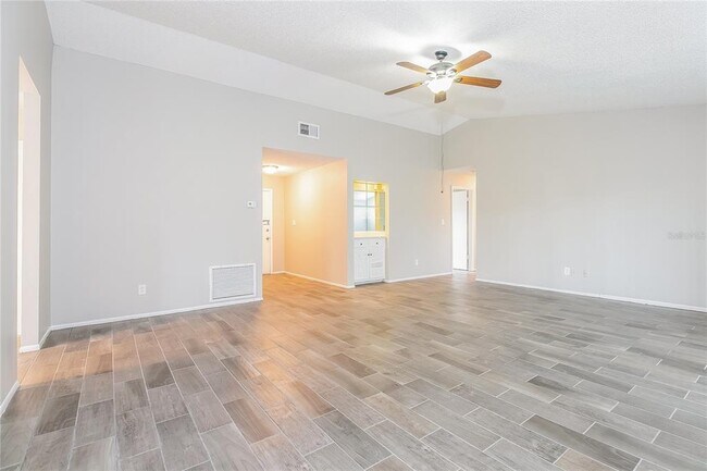 Building Photo - 2125 Turmeric Ave