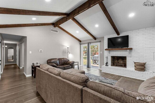 Foto del edificio - 5504 Hooper Dr