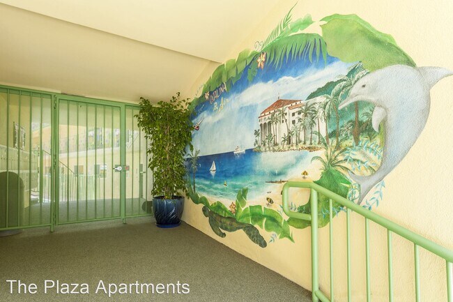 Foto del edificio - 10334 Santa Gertrudes Ave