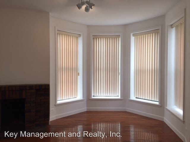 Foto del edificio - 301 S Halsted St