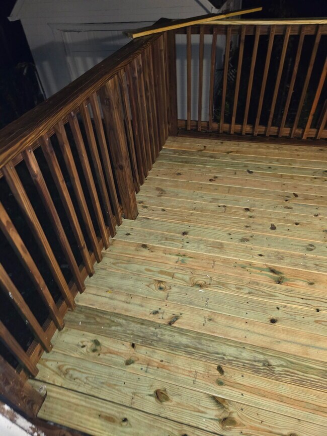 Foto del edificio - 617 S Lake Dr