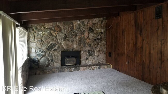 Building Photo - 2 br, 1 bath House - 2198 S 1000 W