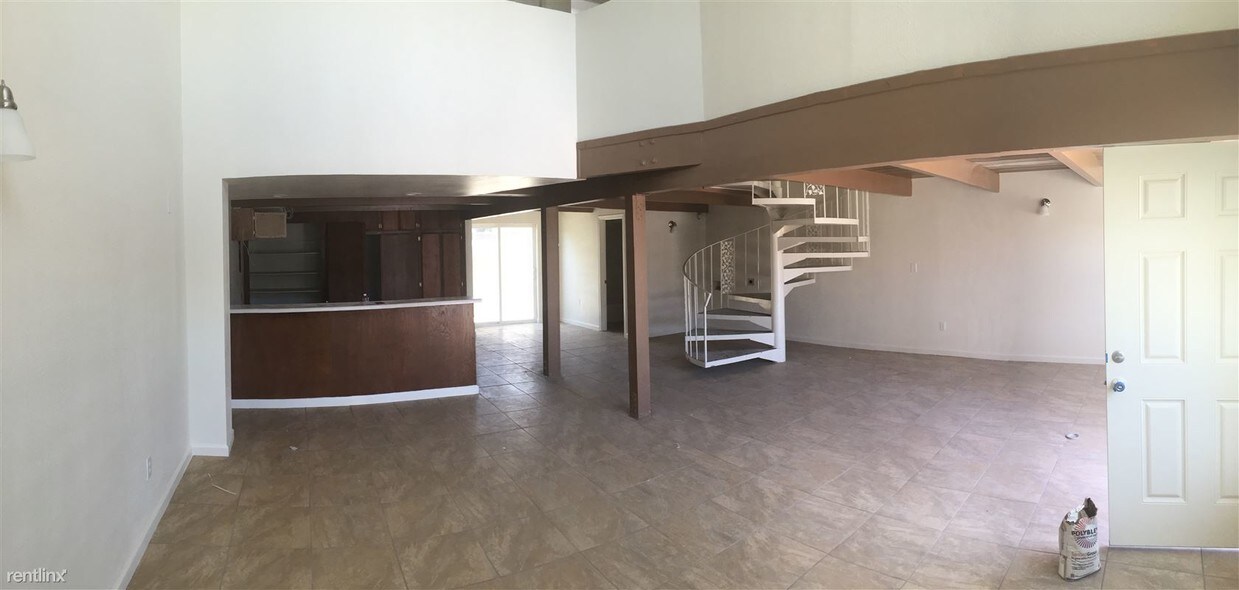 16141 Eucalyptus Ave, Bellflower, CA 90706 Condo for Rent in