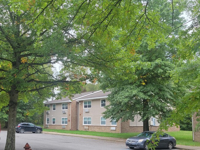 Building Photo - Stonewall Garden Apartments