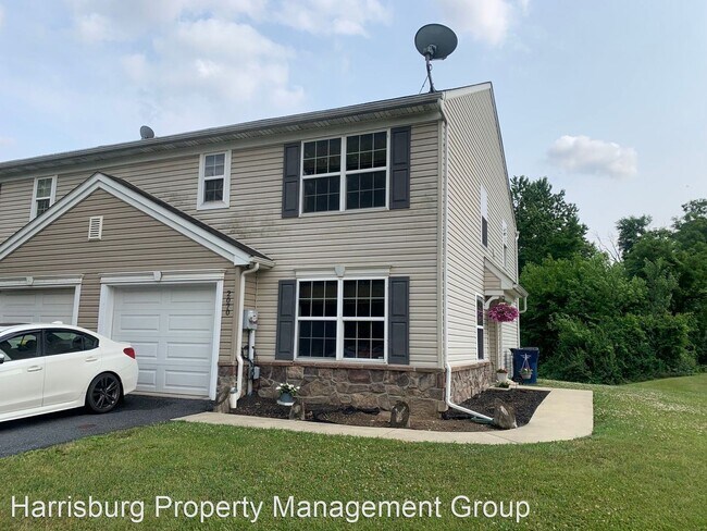 Building Photo - 3 br, 2.5 bath House - 2070 Market St Ext