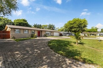 Building Photo - 5070 Ponderosa Ln