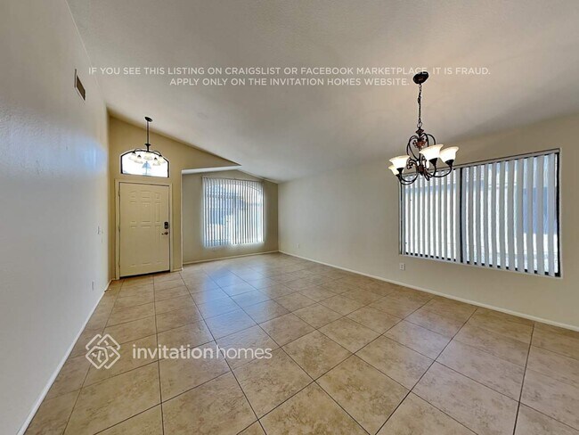 Foto del edificio - 12440 W Montebello Ave