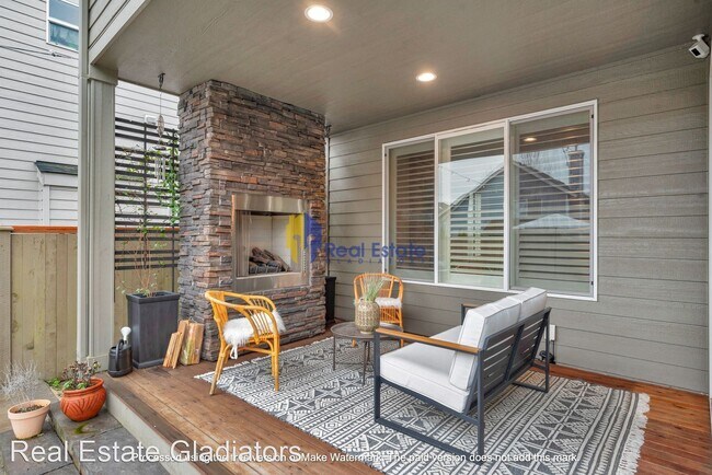 Foto del edificio - 3 br, 3 bath House - 13163 167th Ave SE