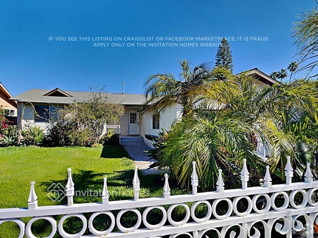 Building Photo - 720 Camellia St