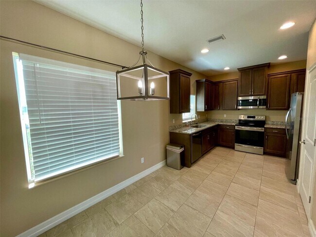 Foto del edificio - 6110 Ronda St