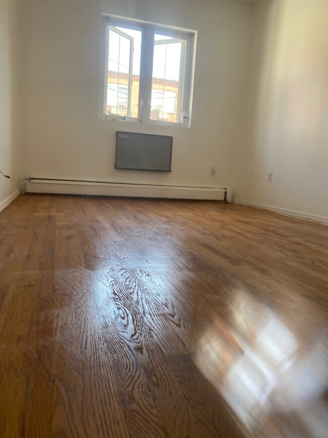 Foto del edificio - 15533 78th St