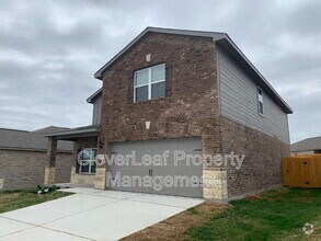 Building Photo - 9130 Bennett Frst