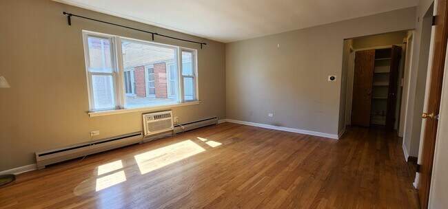 Building Photo - 1539 S Harlem Ave