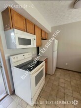 Building Photo - 377 Cross St