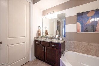 Building Photo - 23191 Fashion Dr