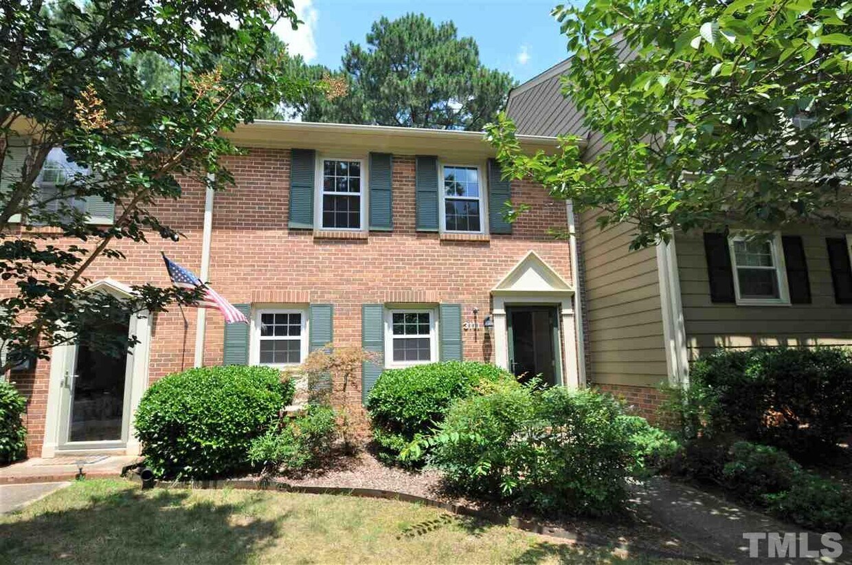 Primary Photo - 3111 Morningside Dr