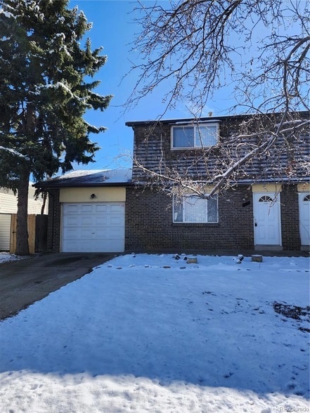 Photo - 4740 Holland Street Unit