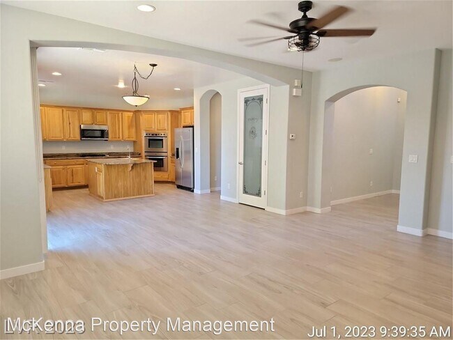 Building Photo - 4 br, 4 bath House - 3912 Carol Bailey Avenue