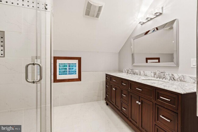Foto del edificio - 5138 12th St S
