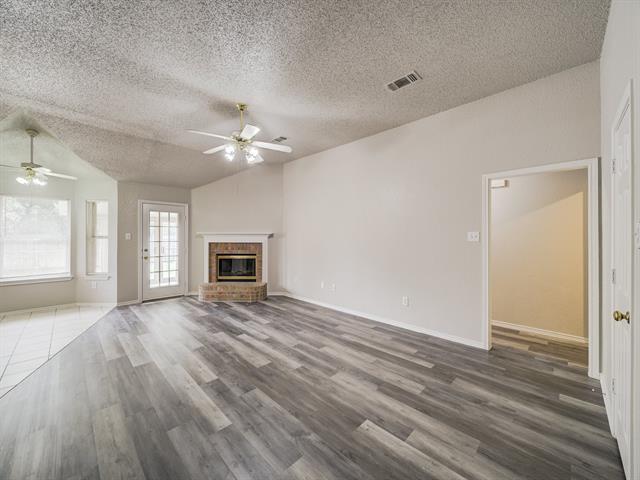Primary Photo - 1704 Cedar Tree Dr