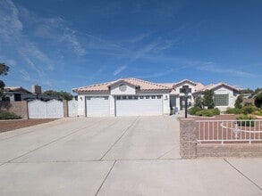 Building Photo - 3609 N Maverick St