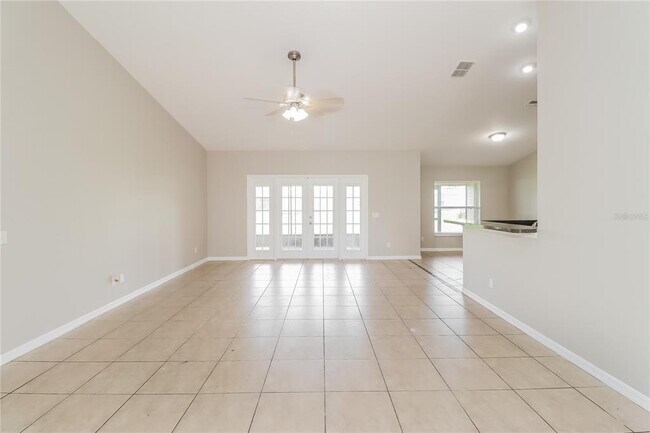 Building Photo - 114 Majestic Gardens Ct
