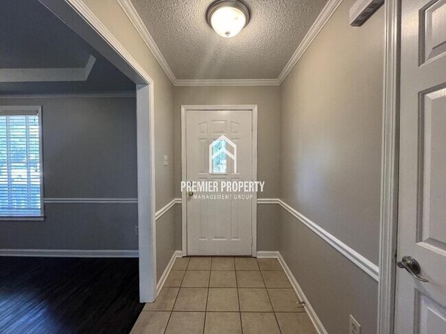 Building Photo - 1001 Grouse Meadow Dr