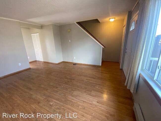 Building Photo - 3 br, 1 bath House - 2143 2nd Avenue East