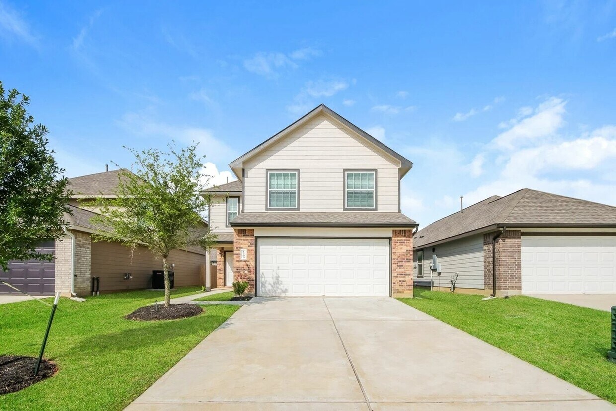 Foto principal - 1208 Narrow Hts Dr