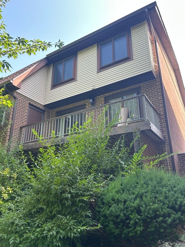 Building Photo - 4928 W Brigantine Ct