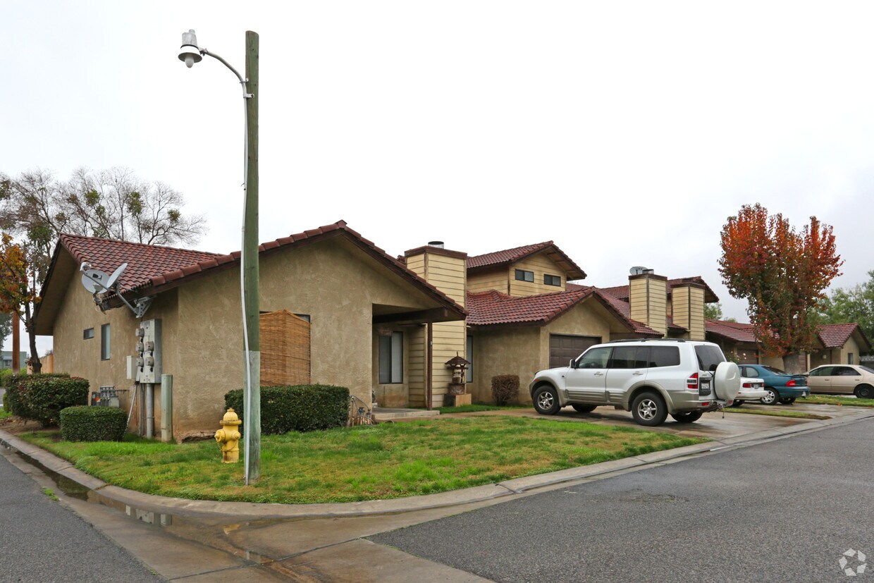 Sunset Gardens Apartments Apartments Madera, CA