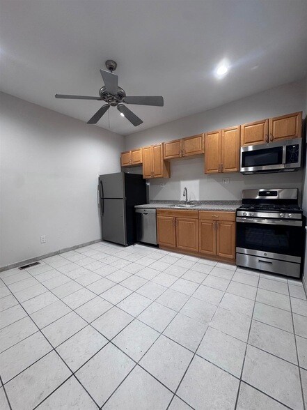 Building Photo - 510 Shaler Blvd