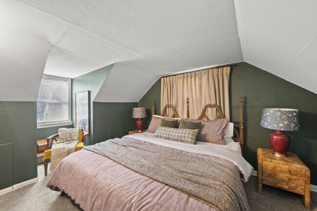 Foto del edificio - 1710 Hess Blvd